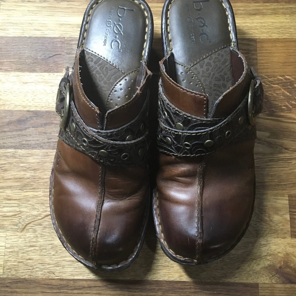 Brown Leather slip on clogs